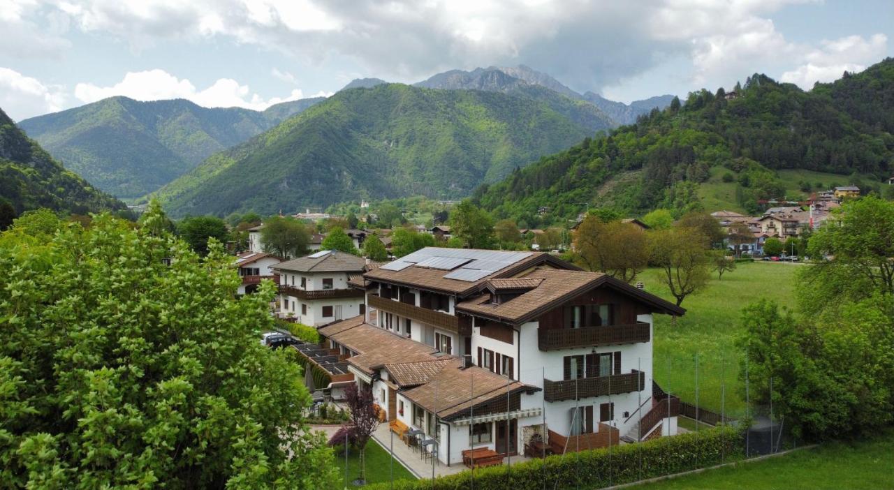 Hotel Garni My Ledro Pieve Di Ledro Bagian luar foto